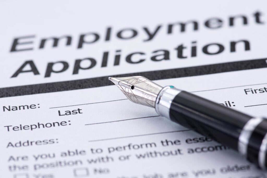 common mistakes to avoid while applying for the job